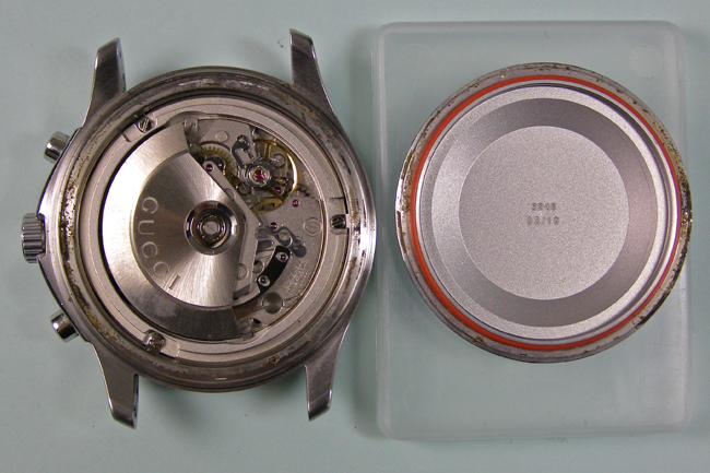 GUCCI Chronograph クロノ不良 | 渋谷で時計修理、電池交換なら