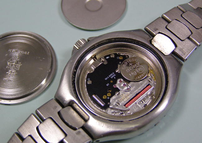 OMEGA Seamaster 200M 電池交換 | 渋谷で時計修理、電池交換なら
